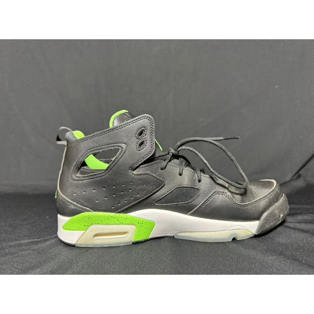 Size 11.5 - Jordan Flight Club 91 Black Green Strike DC7329-003 Pre-Owned Retro